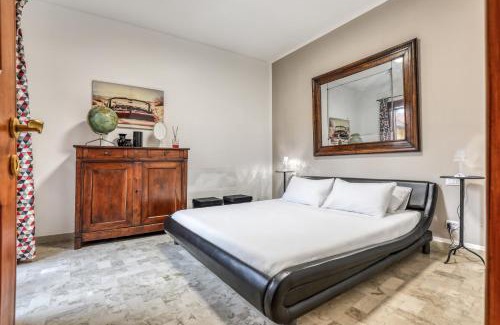 Pavia Apartamento | ANGOLO DI CORSO CAVOUR - Ultimo piano centrale e luminoso