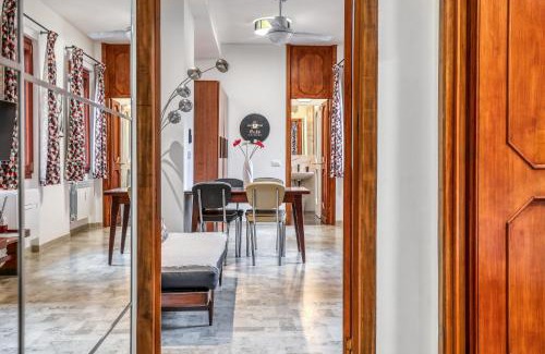 Pavia Apartamento | ANGOLO DI CORSO CAVOUR - Ultimo piano centrale e luminoso