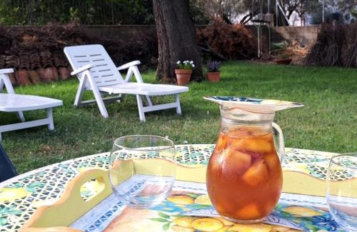 Carbonia Apartamento | Angolo di Natura - casa con giardino in Sardegna
