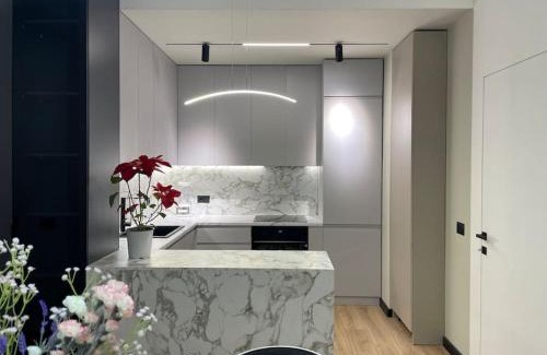 Tirana Apartamento | Angry Architects Apartment01