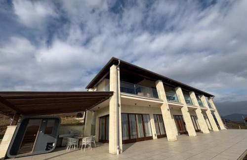Ratka Cama Y Desayuno | Angyal Villa