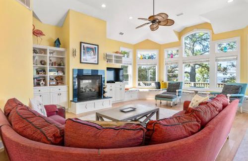 Corolla Light Casa | Animal House