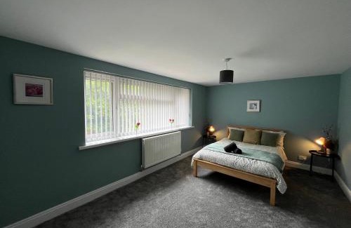 Erdington Casa | Anita Croft