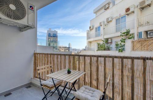 Msida Apartamento | Anita's Modern Apartment Near Sliema, Valletta, St Julians