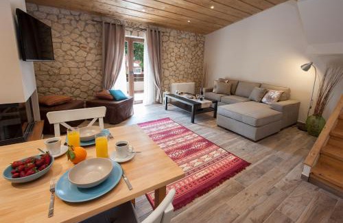 Perama Apartamento | Anita Village
