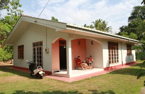 Patuwatha Casa | Anjana Villa es una moderna villa independiente de tres dormitorios.