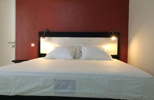 Surabaya Cama Y Desayuno | Anjani Bed and Breakfast