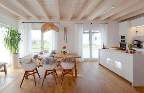 Krummin Apartamento | Ankerplatz No2 Usedom Sauna Kamin Garten Urlaub mit Komfort