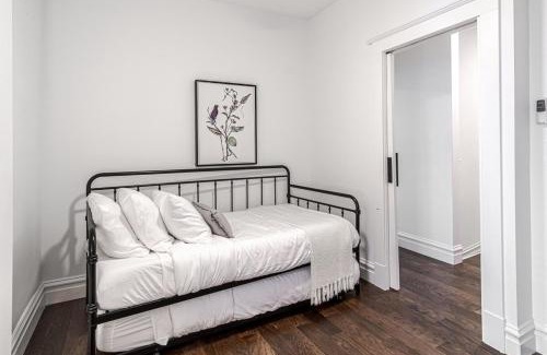 Downtown St. Louis Casa | Ann Avenue 3BR St Louis Home with Games and Free Parking