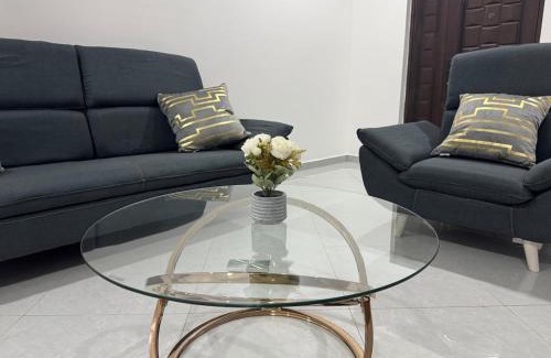 Taifa Apartamento | Ann luxurious Apartments 4