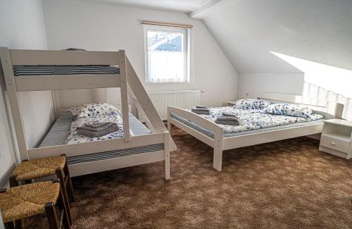 Comiat Apartamento | Anna Guesthouse