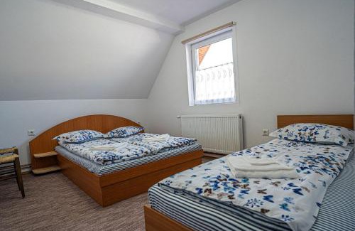 Comiat Apartamento | Anna Guesthouse