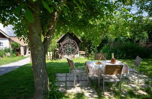Hetvehely Casa | Anna Porta