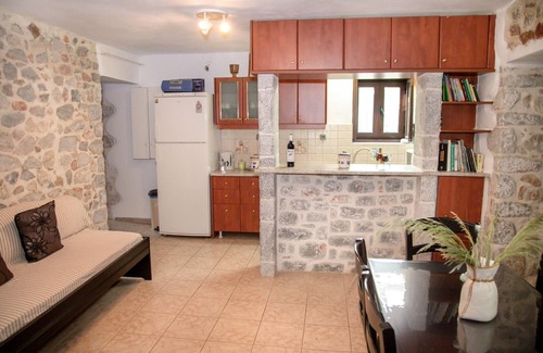 Charouda Casa | Anna's Garden,Stone house for 10,Charouda,Mani