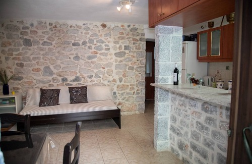 Charouda Casa | Anna's Garden,Stone house for 10,Charouda,Mani