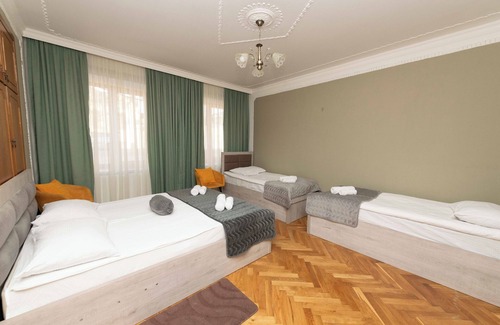 Gori Casa | Anna's Guest house
