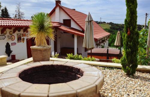 Kesztolc Casa | Anna Vendégház Kesztölc