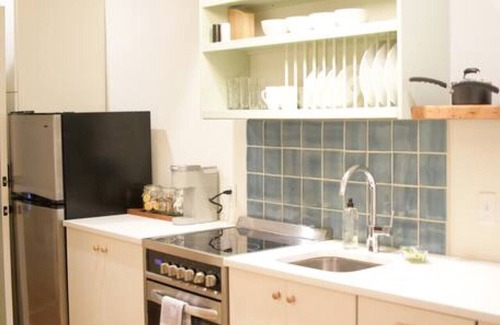 Yamacraw Village Apartamento | Annabelle 2A - Studio In The Heart Of Night Life