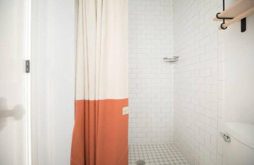 Yamacraw Village Casa | Annabelle 2B - City Views near City Market and River