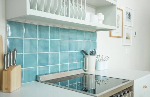 Yamacraw Village Apartamento | Annabelle 4C - Top Floor 2BR Historic District Loft with Terrace