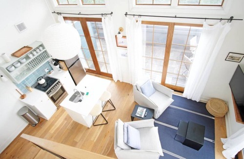 Yamacraw Village Apartamento | Annabelle 4D - Top-Floor 2 BR in Historic Downtown Savannah