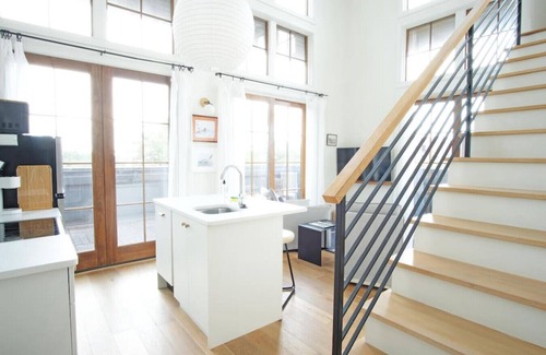 Yamacraw Village Apartamento | Annabelle 4D - Top-Floor 2 BR in Historic Downtown Savannah