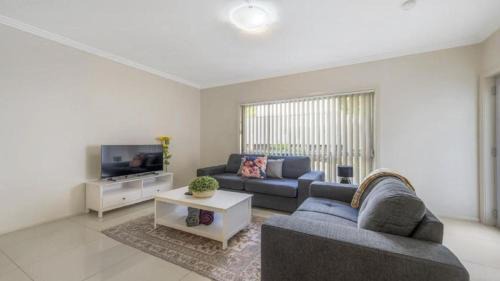 Port Macquarie Villa | Anne Street Grand Oasis
