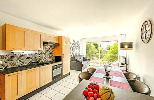 Novel Apartamento | Annecy 1 bedroom Apt With Balcony