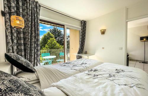 Novel Apartamento | Annecy 1 bedroom Apt With Balcony