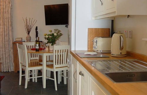 Talybont Casa | Anneddle Cottage in Talybont, near Barmouth