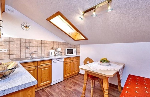 Wallgau Apartamento | Anneliese, guest house - "Nr. 6" apartment, 1 bedroom, shower, WC