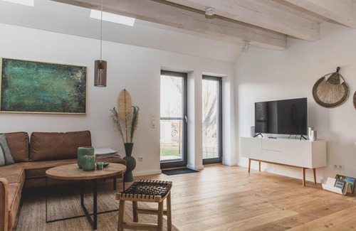 Rysum Apartamento | "Anni" a beautiful cozy maisonette apartment with terrace in the