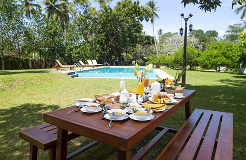 Weeraketiya Villa | Anodawa Boutique Villa