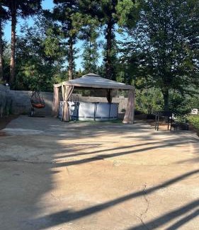 Kobuleti Cabina | Anridge cottage