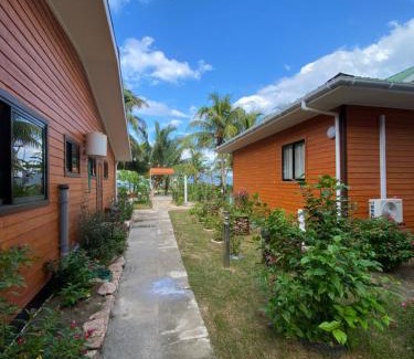 La Digue Casa | Anse Grosse Roche Beach Villa
