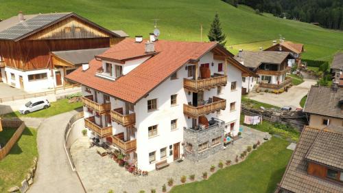 Valle San Silvestro Apartamento | Ansitz Steiner