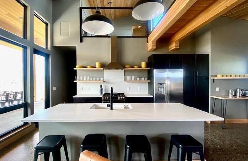 Livingston Casa | Antelope Run -The Long House