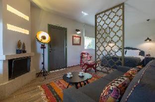 Nafplion City Centre Hotel | Anthemion Suites and Villas
