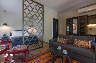 Nafplion City Centre Hotel | Anthemion Suites and Villas