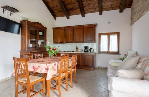 Castagnole delle Lanze Casa | Antica Cascina by Interhome