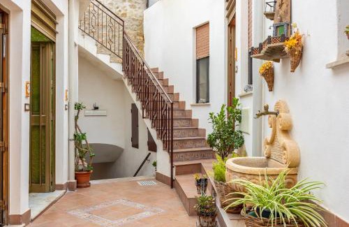 Ficarra Casa | Antica Dimora Marinelli