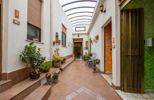 Ficarra Casa | Antica Dimora Marinelli