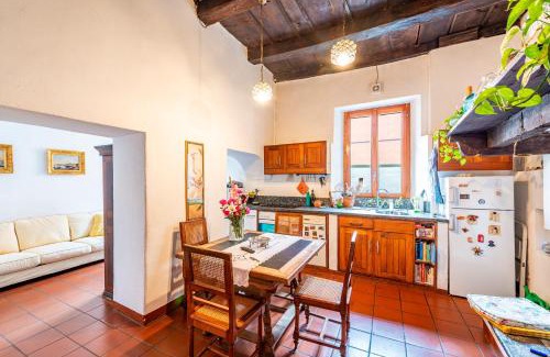 Carona Apartamento | Antica Torre - Happy Rentals