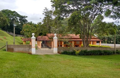 Socorro Casa | Antiga Fazenda de Café, Casa de 1917, Piscina de Agua Mineral