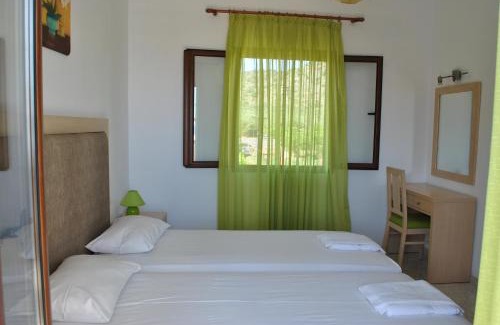 Milatos Beach Apartamento | Antigoni Apartments 'Olive Room'