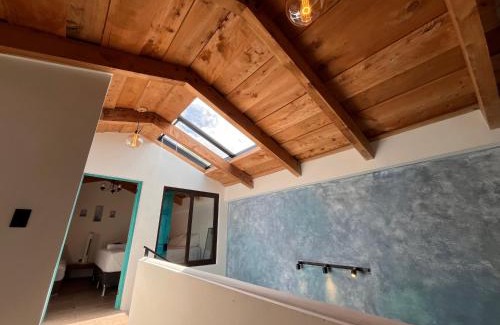 Antigua Guatemala Apartamento | Antigua Central Casa or Loft King Beds Volcano View - Buen Rollo Escapes
