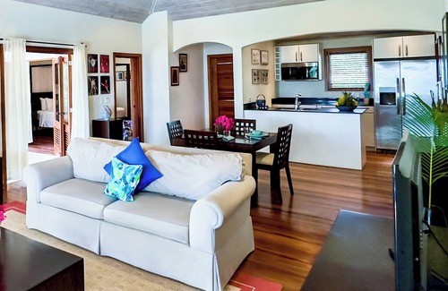 Buckleys Village Apartamento | Antigua Residence - Unit 1512 - Pool and Sea view