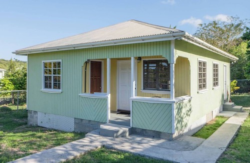 Saint John Parish Casa | Antiguan Village Retreat