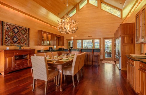 Boone Casa | Antler Ridge