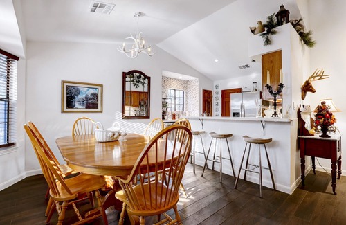 North San Antonio - SAT Casa | Antlers - A Birdy Vacation Rental